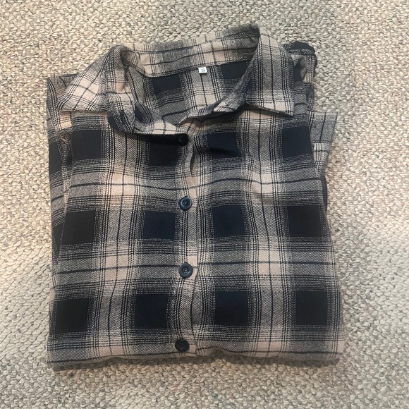 Flannel - Picture 1 of 3